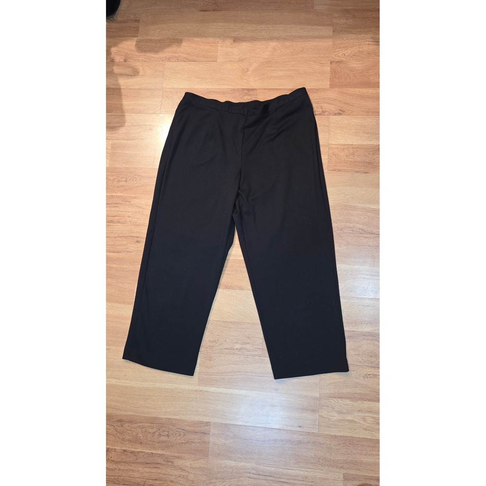 Alfred Dunner Woman Black Pull On Elastic Waist Straight Leg Pants Plus Size 1X